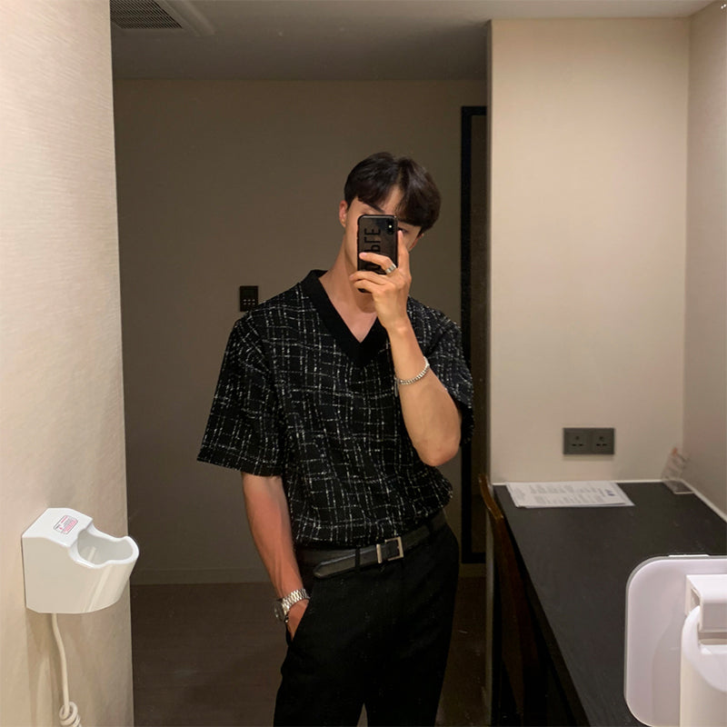 V-neck knit shirt M028